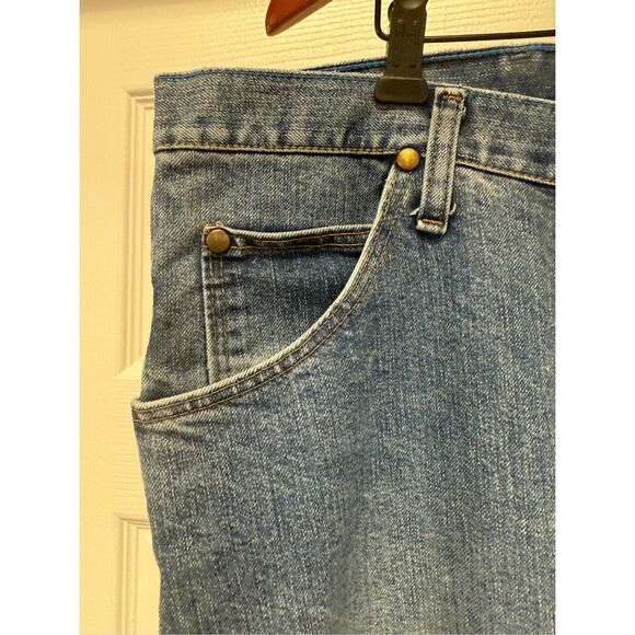 Wrangler 36 Slim Fit Cool Vantage Jeans sz 42X30 EUC - Picture 3 of 8